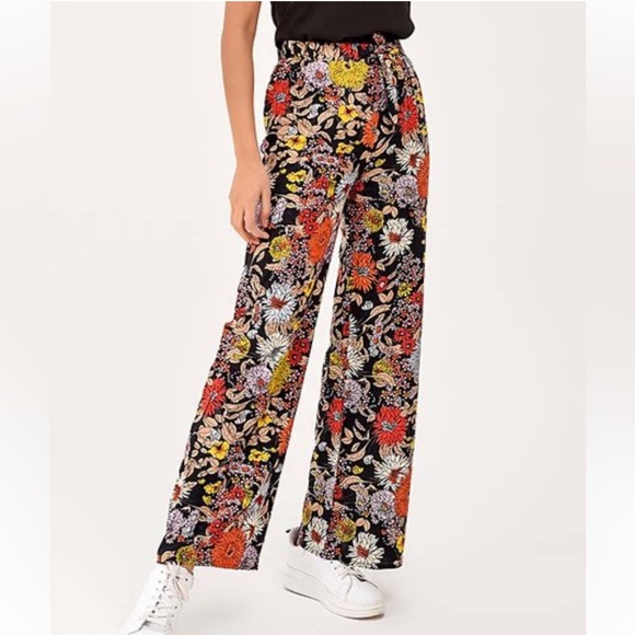 DIVORCE CLEARANCE-TAKING OFFERS Valerie Stevens Gaucho Floral Pants - Picture 1 of 10